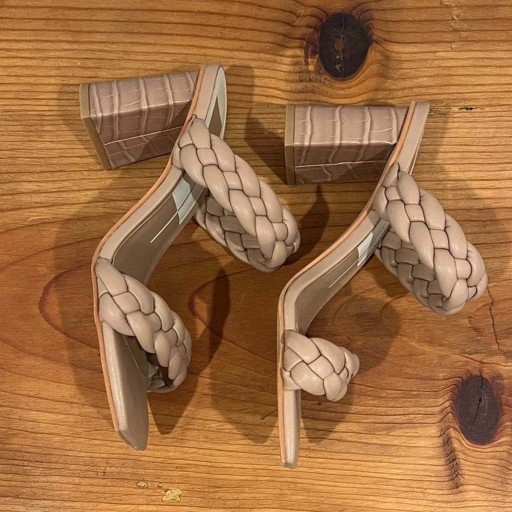 Dolce Vita Women's Beige Braided Sandals - Picture 4 of 6